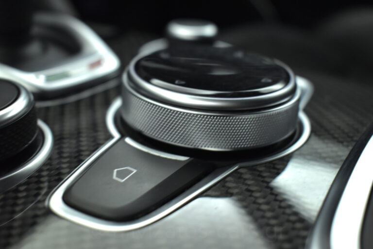 Alfa Romeo Stelvio - Veloce Ti Q4 EAT8 Panopama 211hp