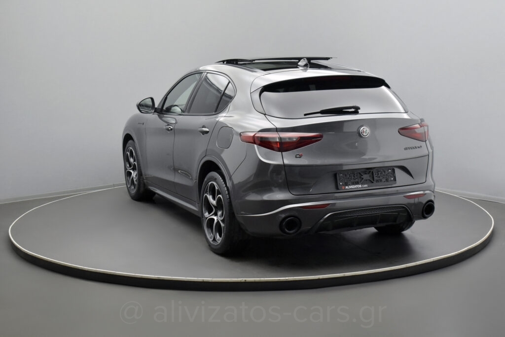 Alfa Romeo Stelvio - Veloce Ti Q4 EAT8 Panopama 211hp