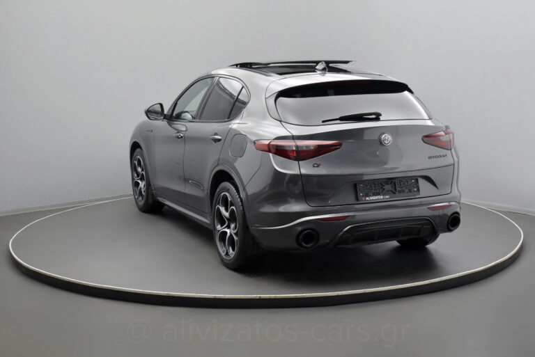 Alfa Romeo Stelvio - Veloce Ti Q4 EAT8 Panopama 211hp