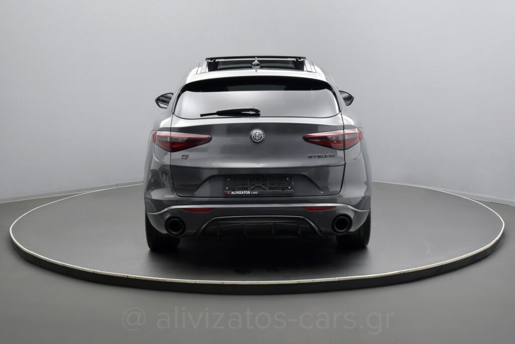 Alfa Romeo Stelvio - Veloce Ti Q4 EAT8 Panopama 211hp