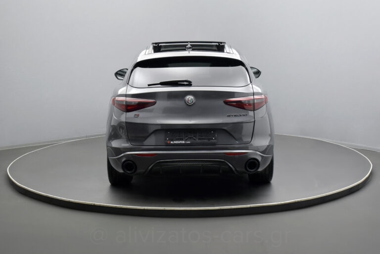Alfa Romeo Stelvio - Veloce Ti Q4 EAT8 Panopama 211hp