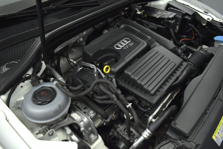 Audi A3 - 30 Tfsi S Tronic Cabriolet Sport