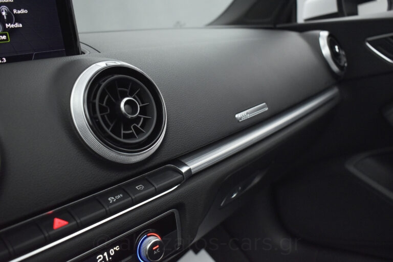 Audi A3 - 30 Tfsi S Tronic Cabriolet Sport