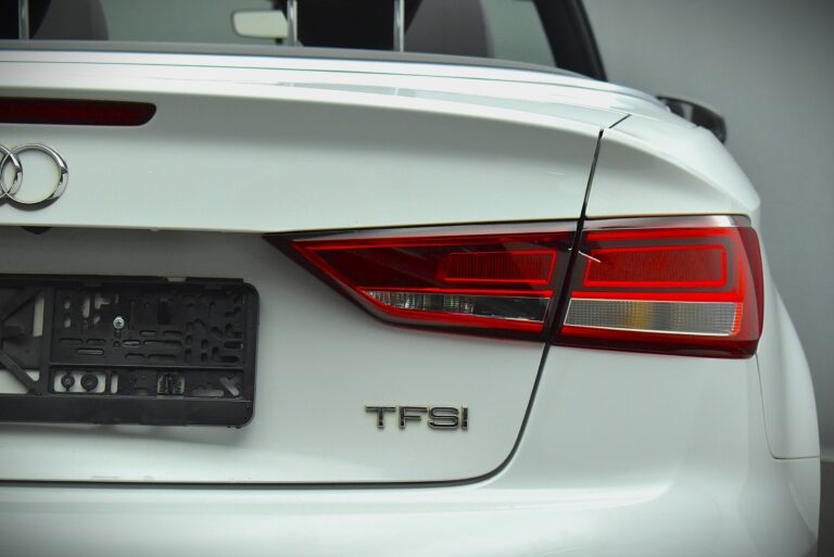 Audi A3 - 30 Tfsi S Tronic Cabriolet Sport