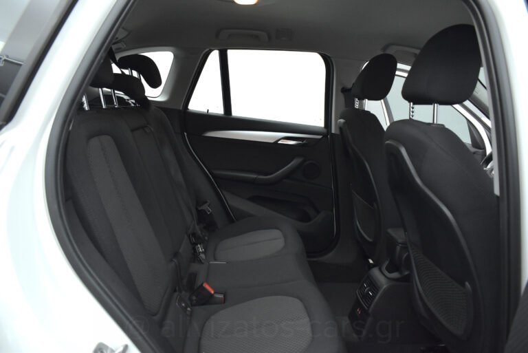 Bmw X1 - 1.5 S drive Steptronic 16d Navigation