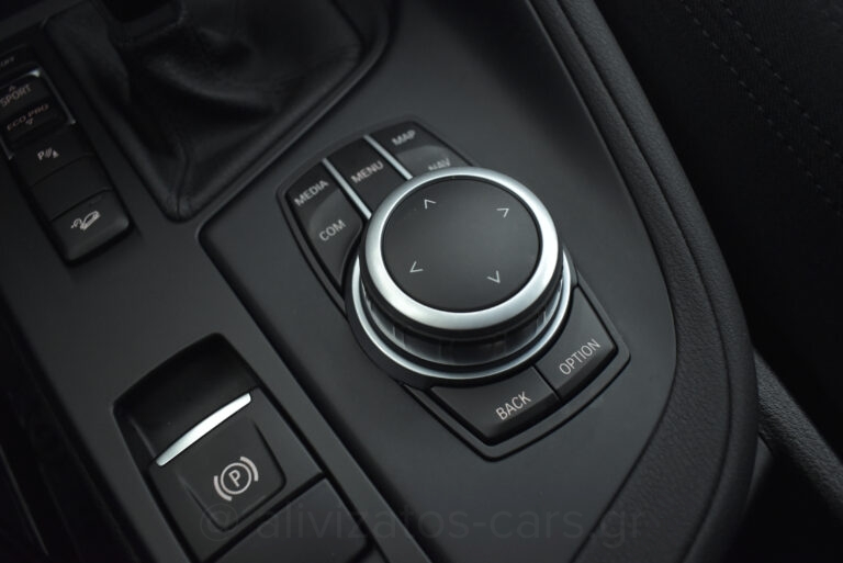 Bmw X1 - 1.5 S drive Steptronic 16d Navigation