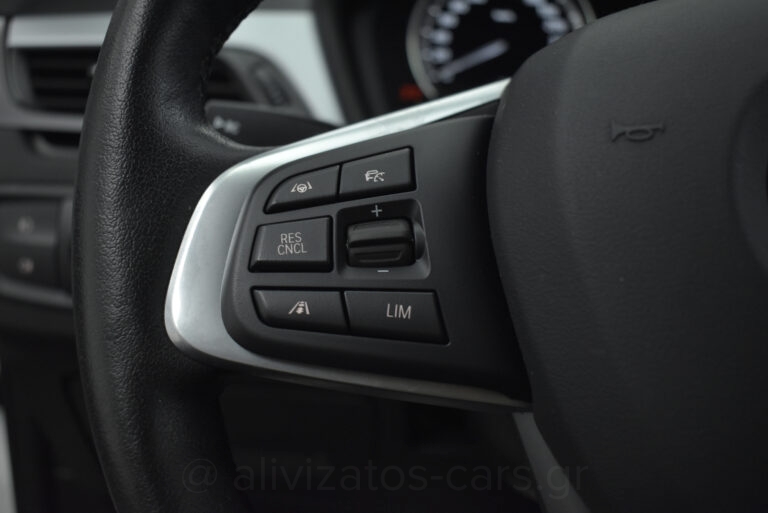 Bmw X1 - 1.5 S drive Steptronic 16d Navigation