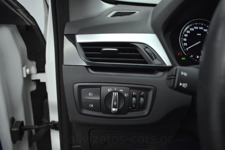 Bmw X1 - 1.5 S drive Steptronic 16d Navigation