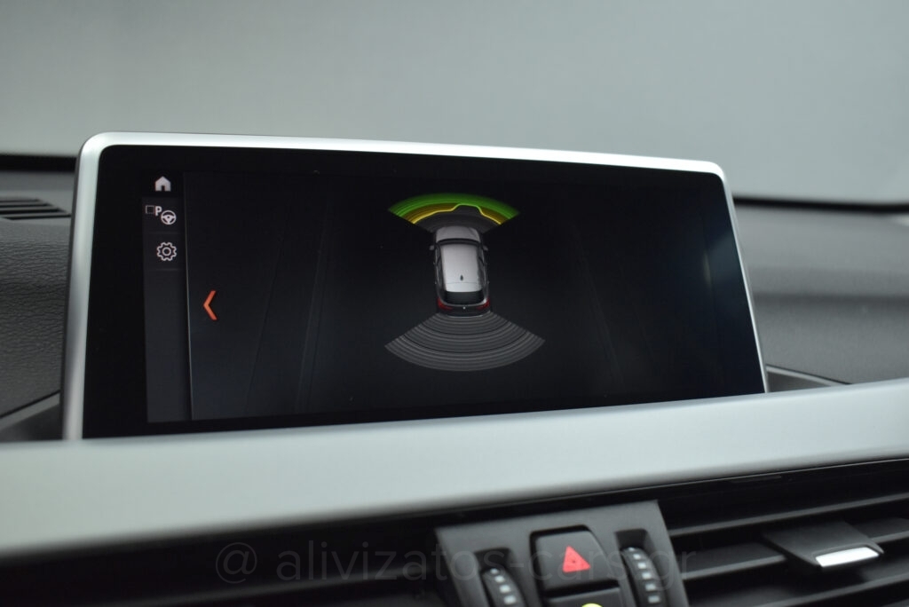 Bmw X1 - 1.5 S drive Steptronic 16d Navigation