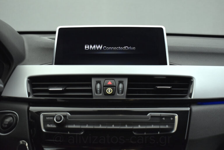 Bmw X1 - 1.5 S drive Steptronic 16d Parktronic & Navigation