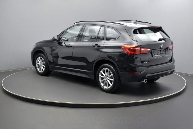 Bmw X1 - 1.5 S drive Steptronic 16d Parktronic & Navigation