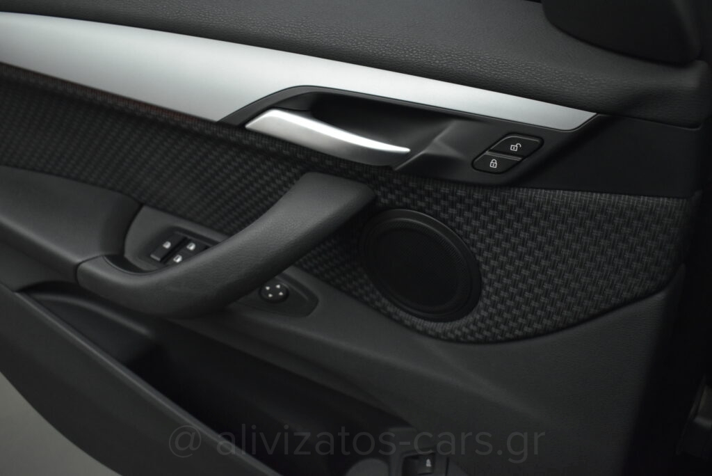 Bmw X1 - 16D S drive Steptronic Parktronic & Navigation