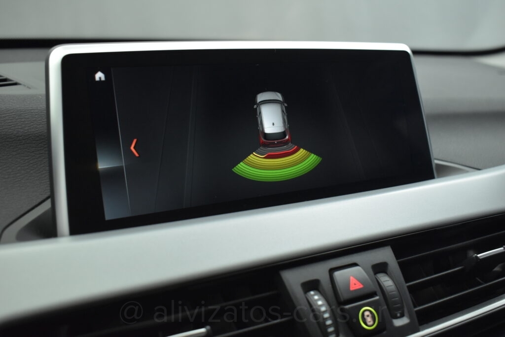 Bmw X1 - 16D S drive Steptronic Parktronic & Navigation