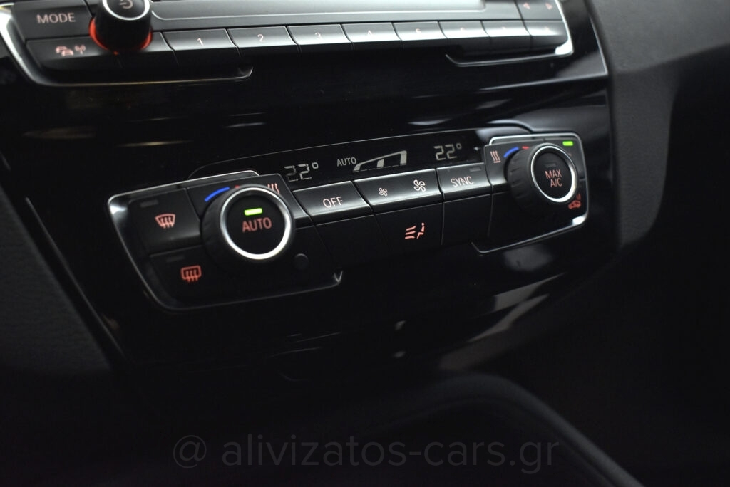 Bmw X1 - 16D S drive Steptronic Parktronic & Navigation