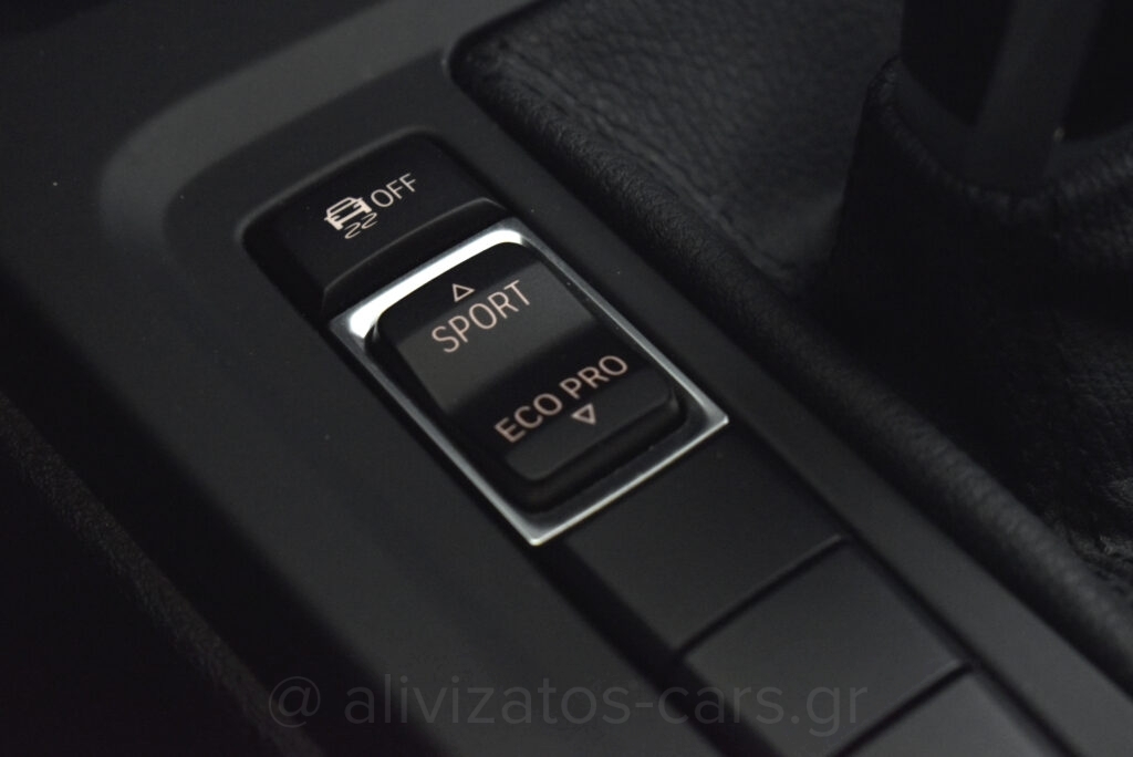 Bmw X1 - 16D S drive Steptronic Parktronic & Navigation