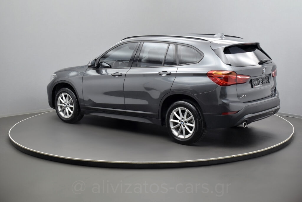 Bmw X1 - 16D S drive Steptronic Parktronic & Navigation