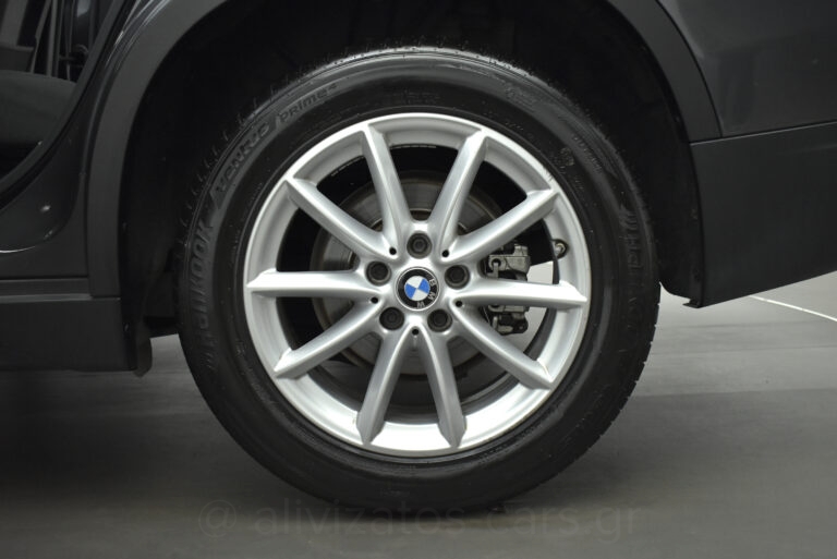 Bmw X1 - 16D S drive Steptronic Parktronic & Navigation