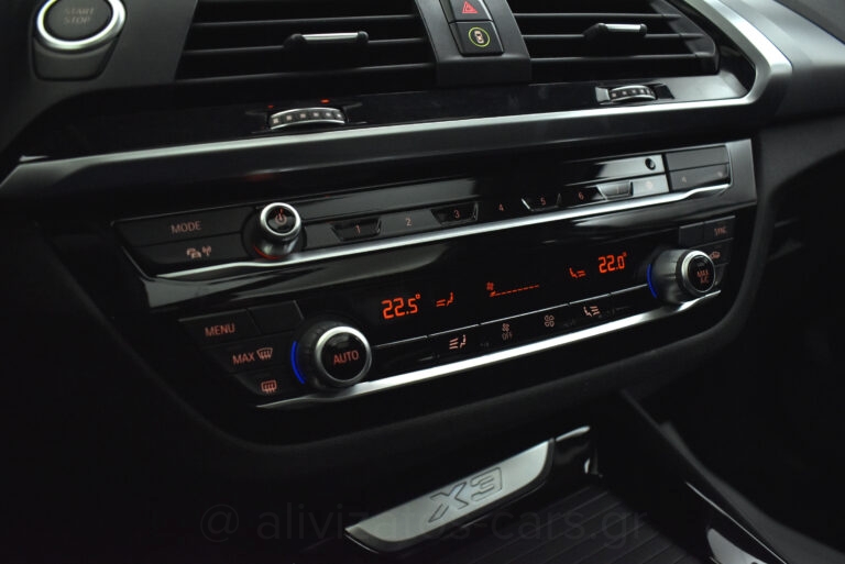 Bmw X3 - 30e XDrive Steptronic Plug-in 292hp Panorama