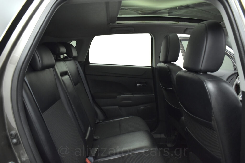 Citroen C4 Aircross - 1.6 HDi 4x4 Panorma Navi Xenon