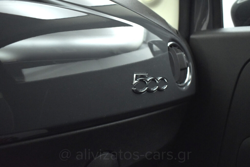 FIAT 500 - 1.0 Hybrid Lounge Navi