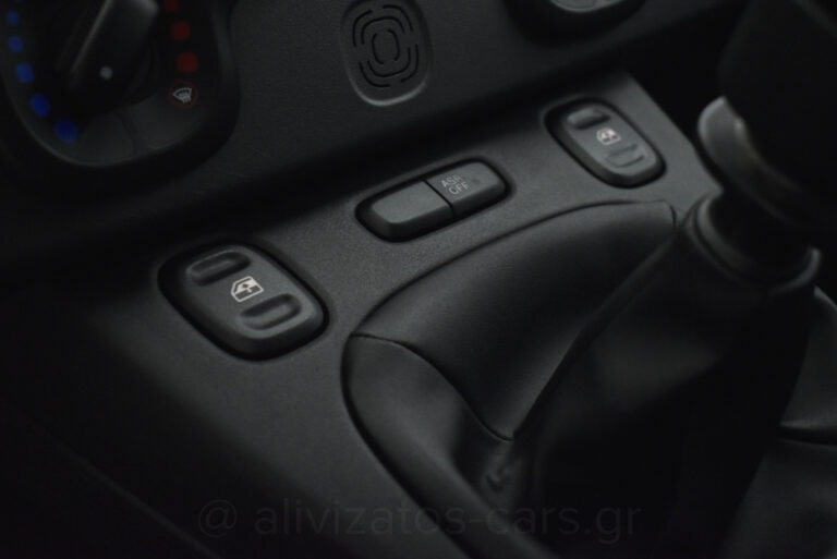 Fiat Panda - CITY CROSS 1.0 S&S HYBRID