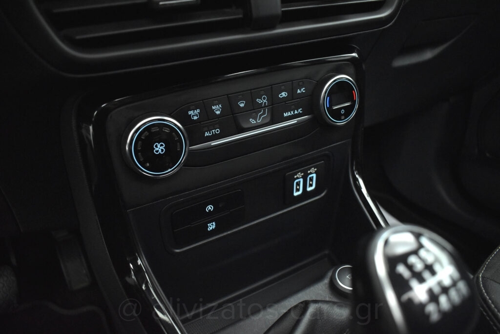 Ford EcoSport - 1.5 EcoBlue Τitanium Navi