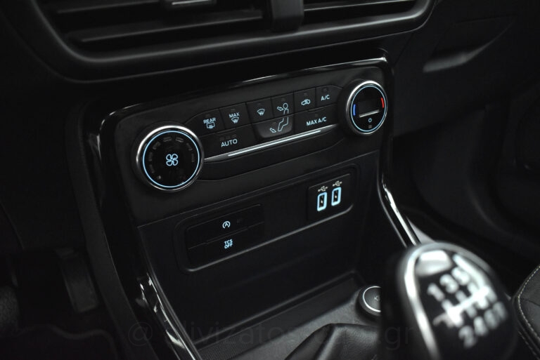 Ford EcoSport - 1.5 EcoBlue Τitanium Navi