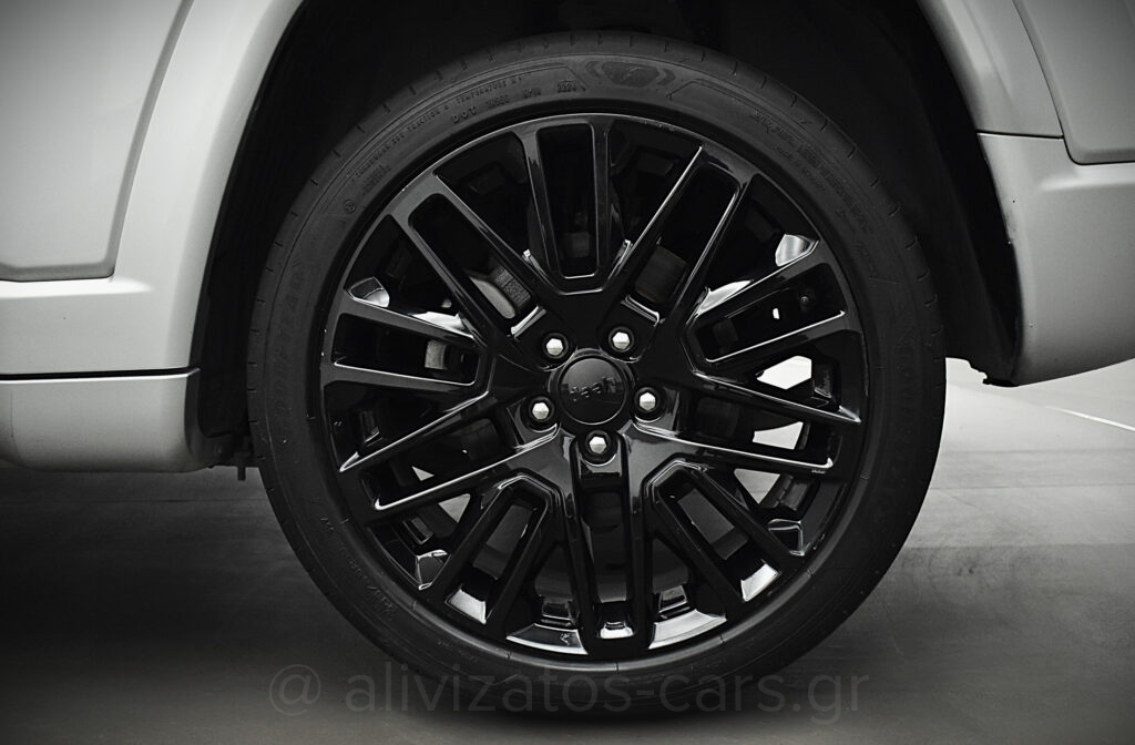 Jeep Compass - 1.3 PHEV 4xe S Plug-in Hybrid 240hp