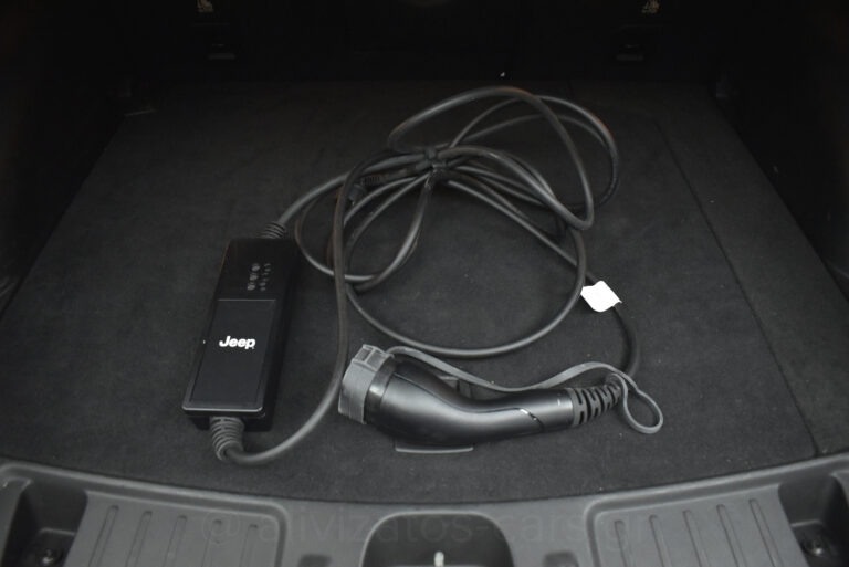 Jeep Compass - 1.3 PHEV 4xe S Plug-in Hybrid 240hp