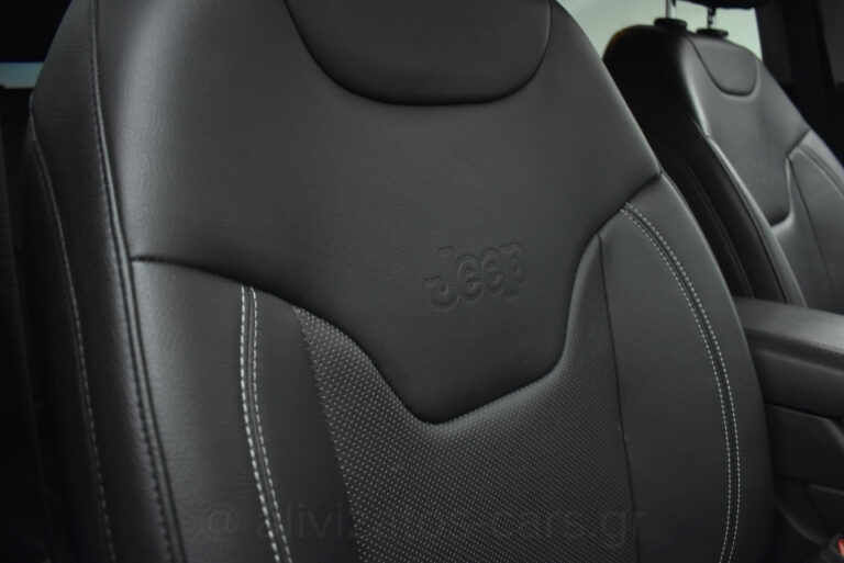 Jeep Compass - 1.3 PHEV 4xe S Plug-in Hybrid 240hp