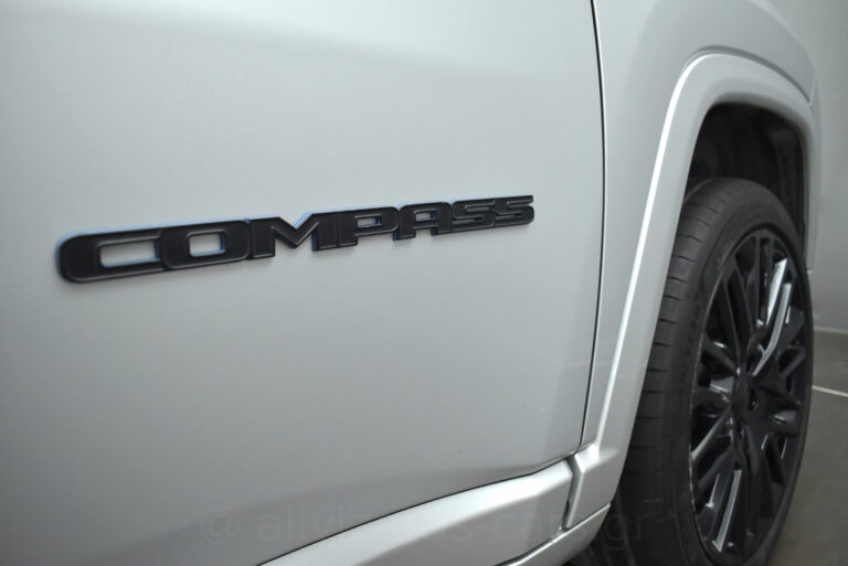 Jeep Compass - 1.3 PHEV 4xe S Plug-in Hybrid 240hp