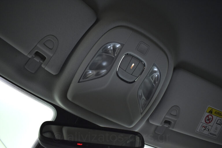 Jeep Compass - 1.3 PHEV 4xe S Plug-in Hybrid 240hp