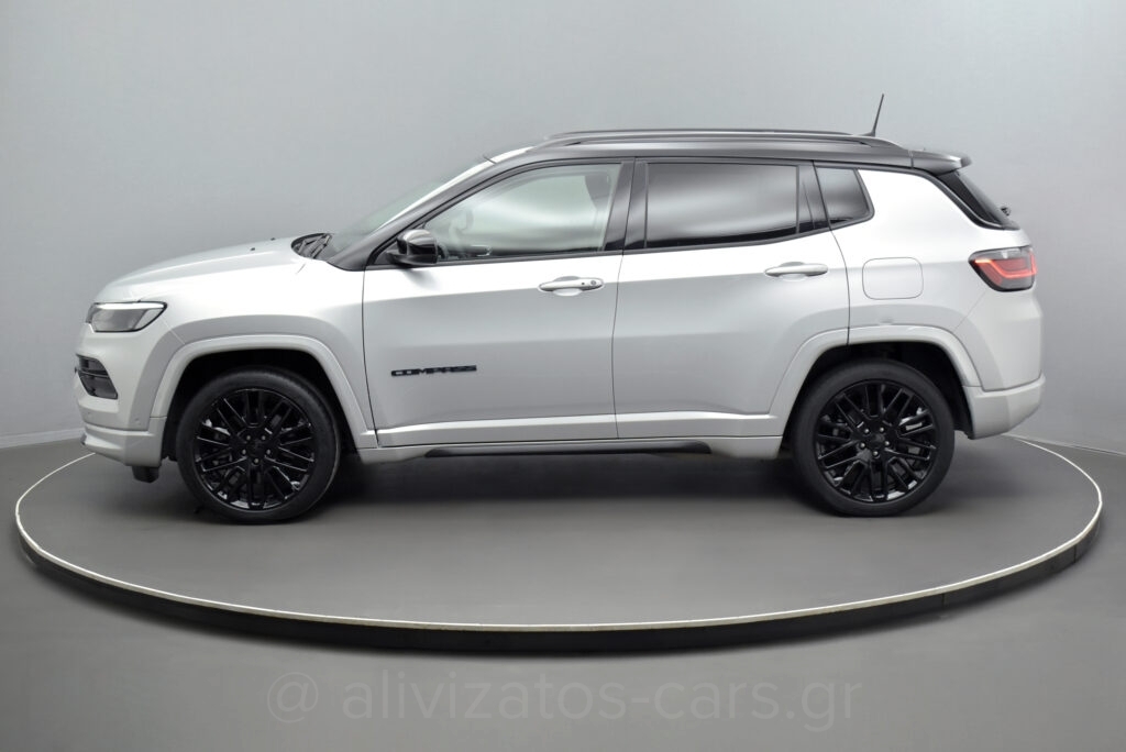 Jeep Compass - 1.3 PHEV 4xe S Plug-in Hybrid 240hp