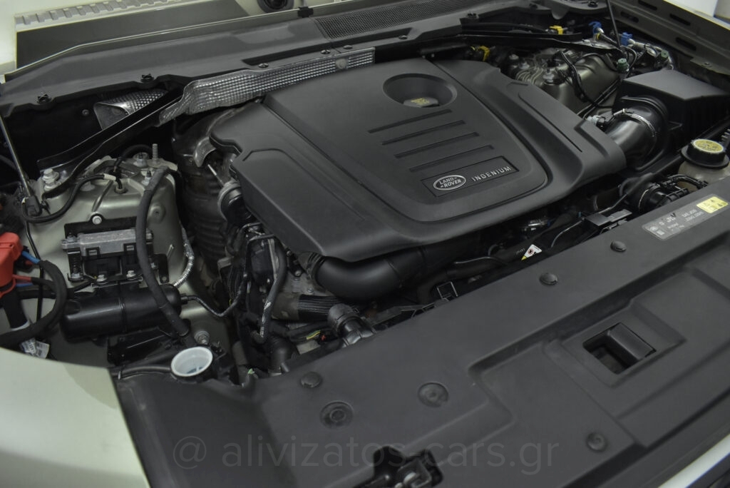 Land Rover Defender - no-subtitle