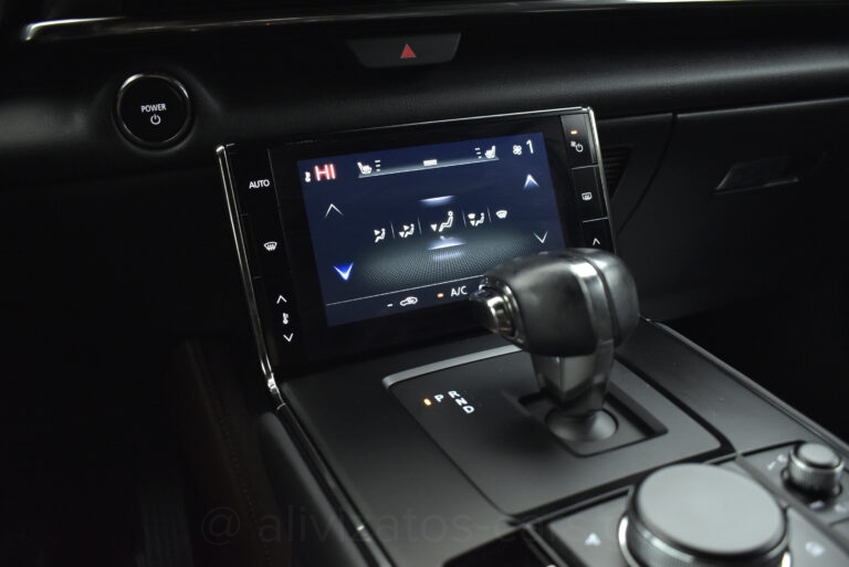 Mazda MX-30 - E-Skyactive 145 AT Advantage Navigation Full Led