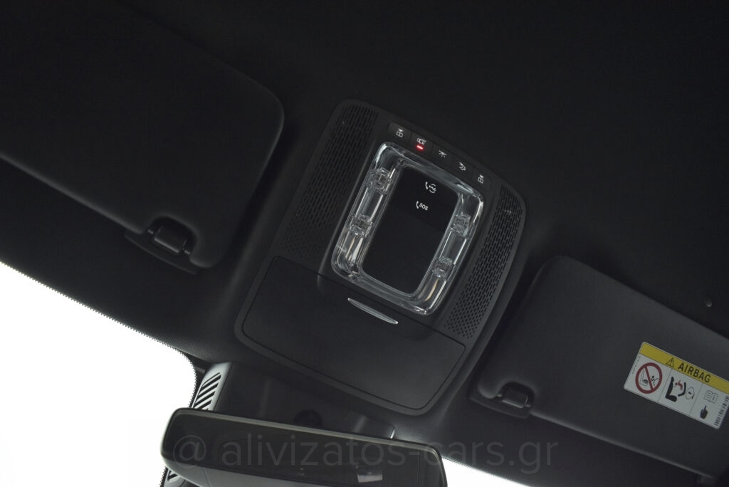 Mercedes-Benz GLA 200 - 1.3 8G-DCT 163hp Full Led Camera