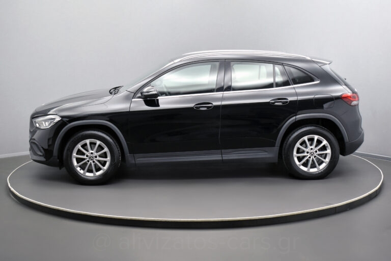 Mercedes-Benz GLA 200 - 1.3 8G-DCT 163hp Full Led Camera