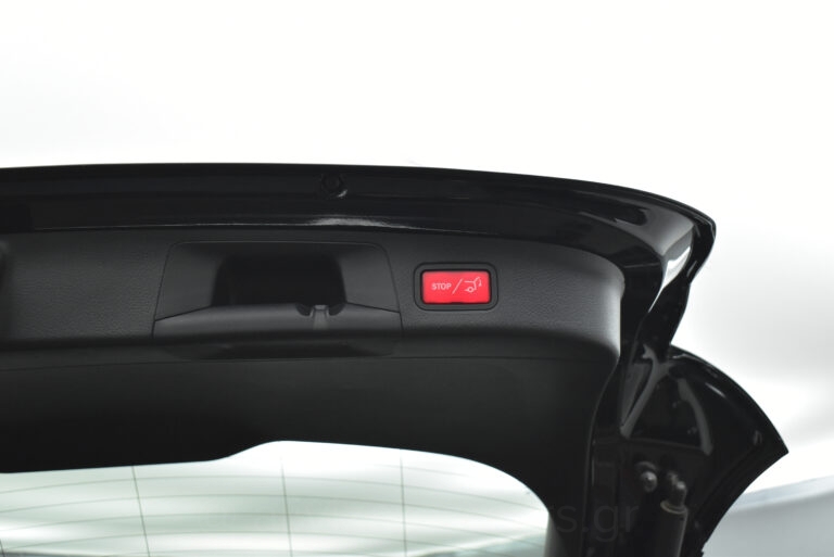 Mercedes-Benz GLA 200 - 1.3 8G-DCT 163hp Full Led Camera