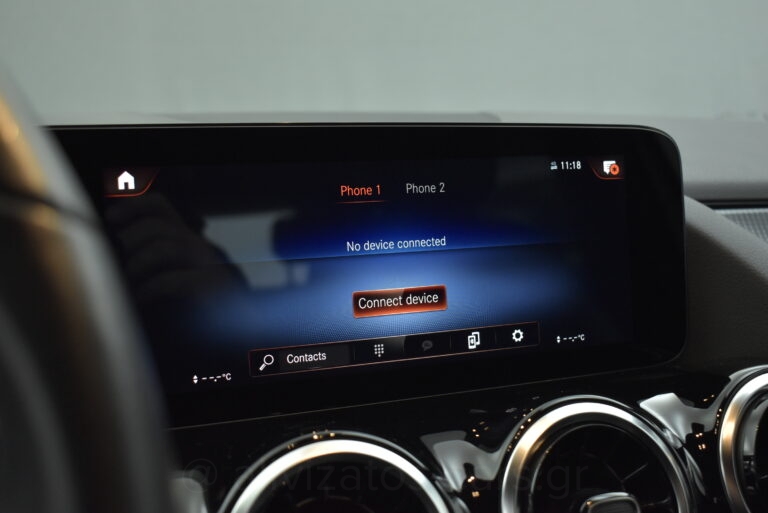 Mercedes-Benz GLA 250 - 1.3 e Plug-in 8G-DCT Progressive Navi Camera