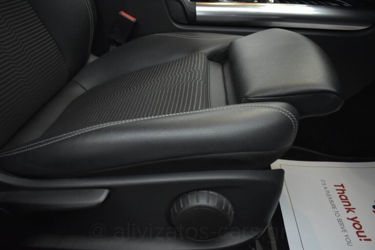 Mercedes-Benz GLA 250 - 1.3 e Plug-in 8G-DCT Progressive Navi Camera