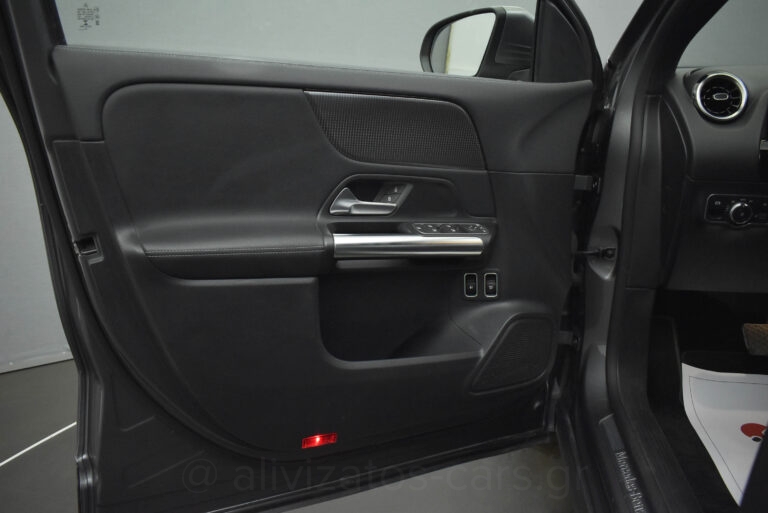 Mercedes-Benz GLA 250 - 1.3 e Plug-in 8G-DCT Progressive Navi Camera