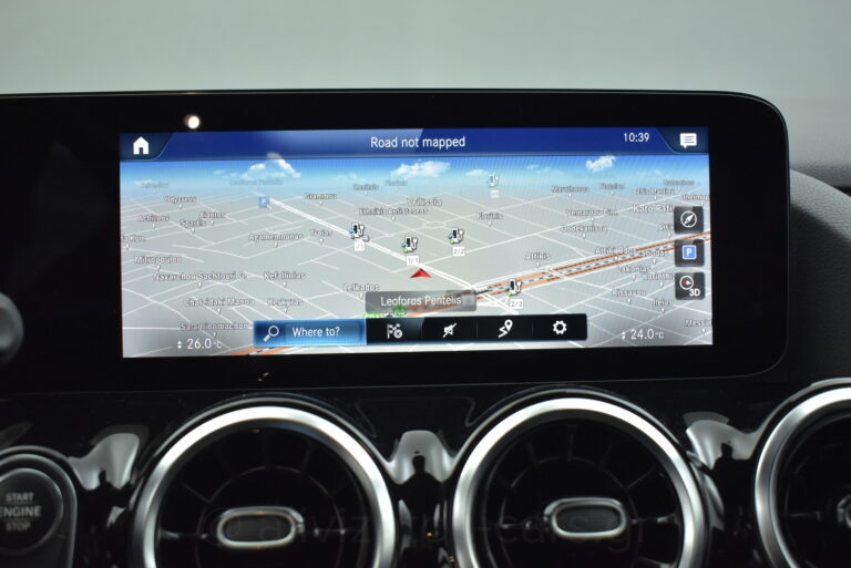 Mercedes-Benz GLA 250 - 1.3 e Plug-in 8G-DCT Progressive Navi Camera