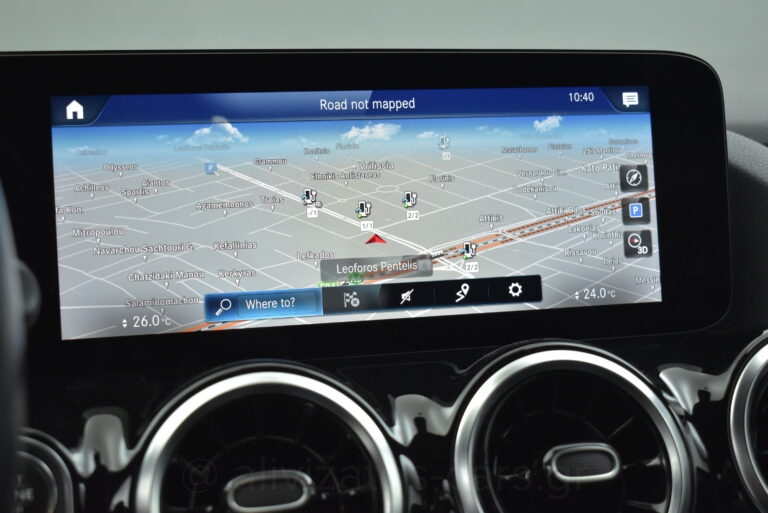 Mercedes-Benz GLA 250 - 1.3 e Plug-in 8G-DCT Progressive Navi Camera