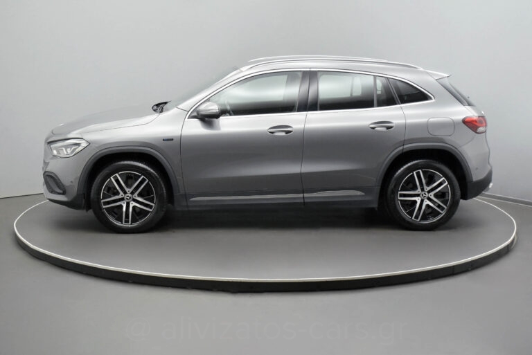 Mercedes-Benz GLA 250 - 1.3 e Plug-in 8G-DCT Progressive Navi Camera