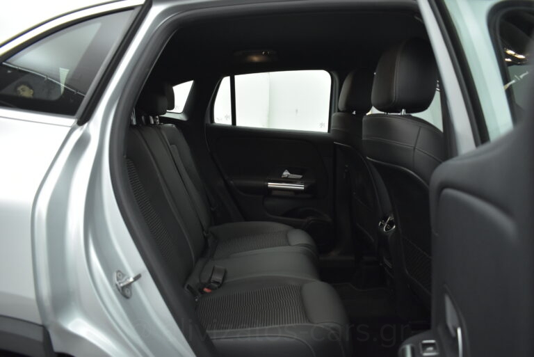 Mercedes-Benz GLA 250 - 1.3 e Plug-in 8G-DCT Progressive Navi Camera