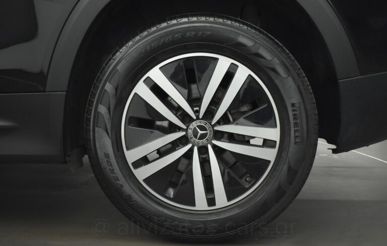 Mercedes-Benz GLB 200 - Progressive 7G-DCT 163hp Full Led