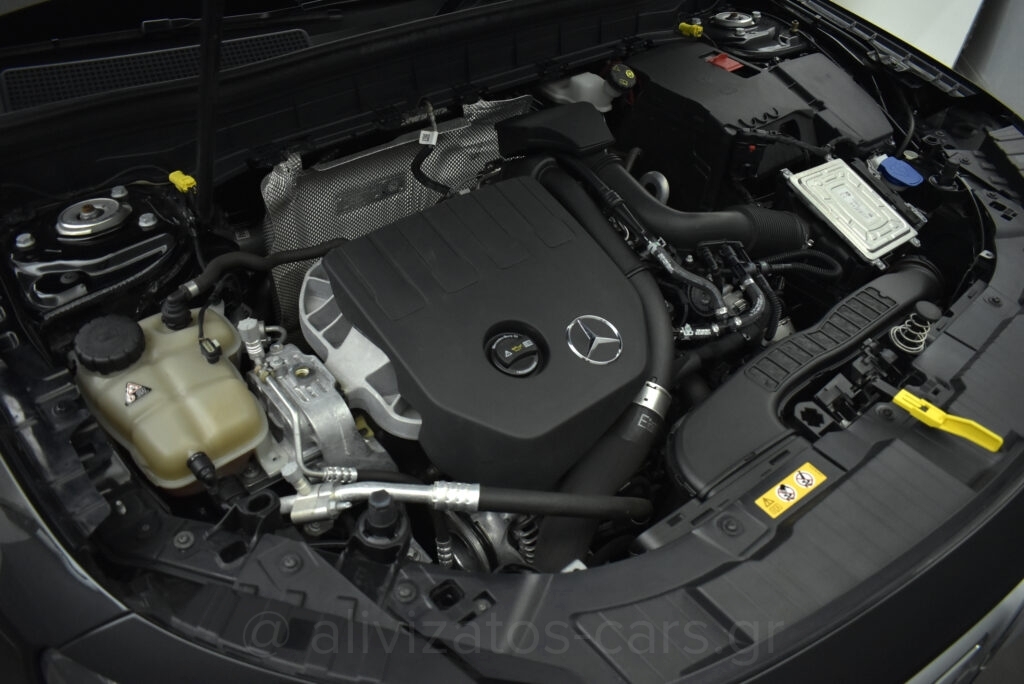 Mercedes-Benz GLB 200 - Progressive 7G-DCT 163hp Full Led