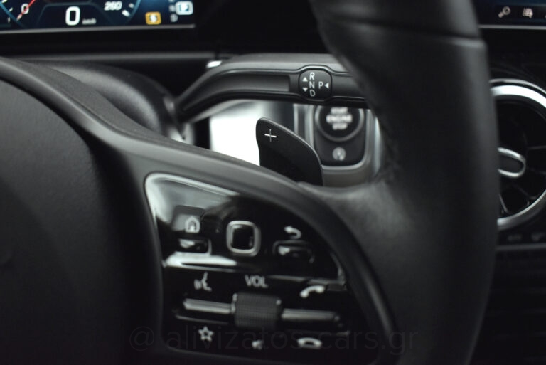 Mercedes-Benz GLB 200 - Progressive 7G-DCT 163hp Full Led