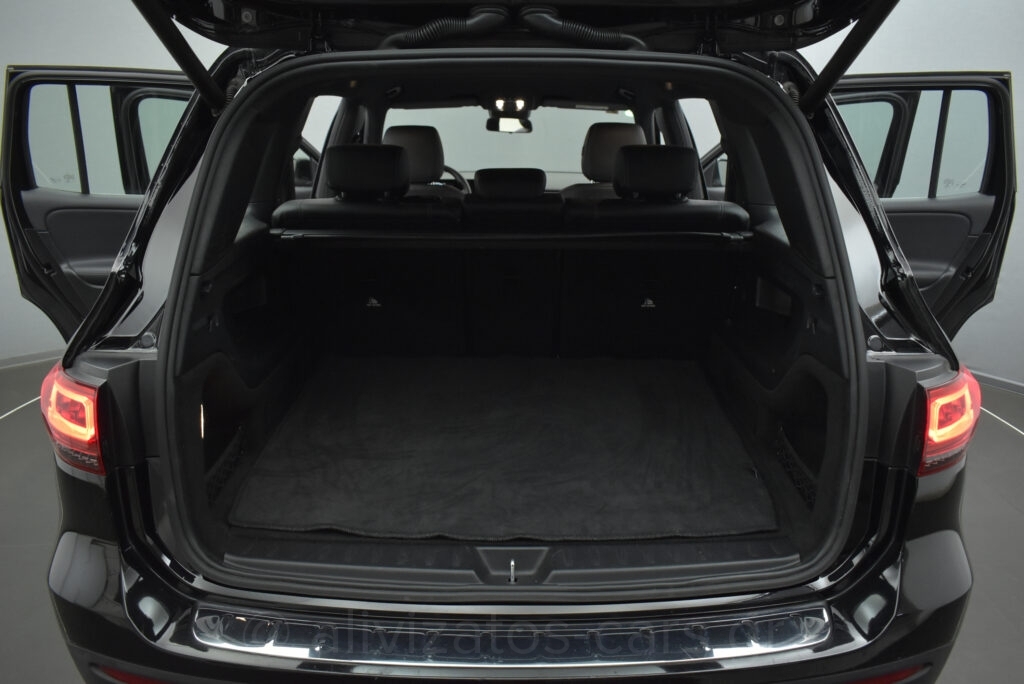 Mercedes-Benz GLB 200 - Progressive 7G-DCT 163hp Full Led