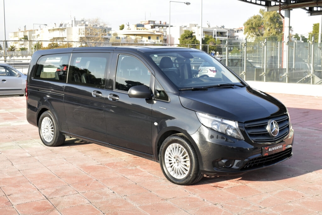 Mercedes-Benz Vito - e Tourer Pro 129 Extra Long 9 Seats Automatic